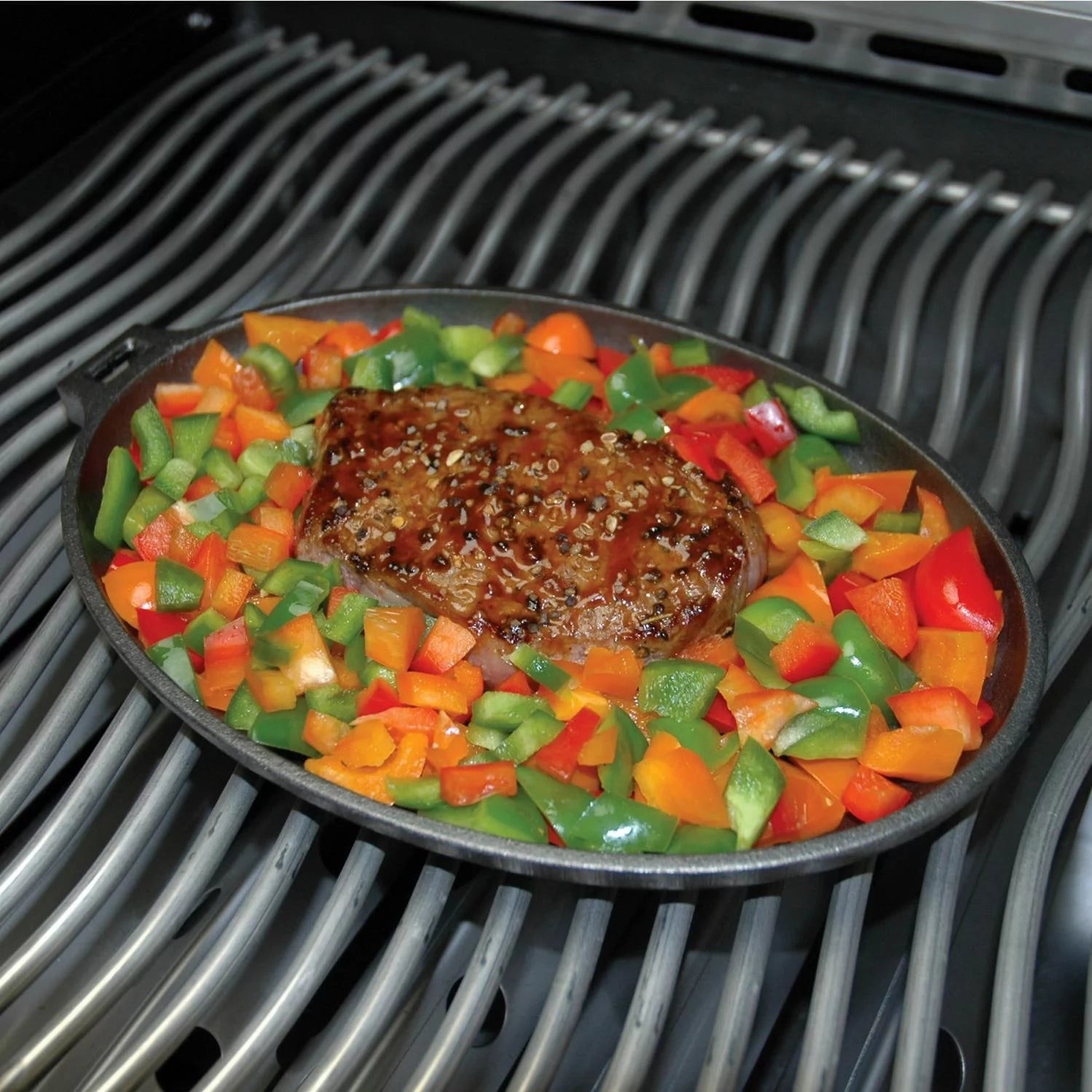 Napoleon 56003 Professional Cast Iron Grill Skillet with Removable Handle