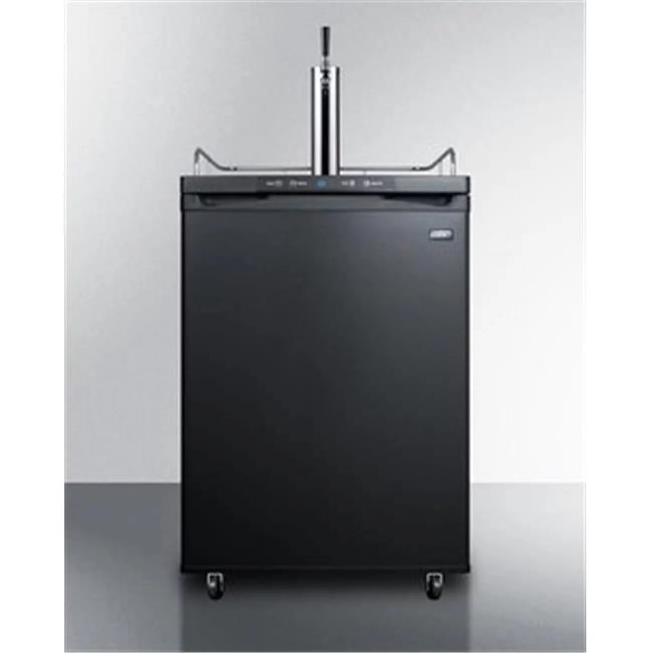 Commercially listed cold brew coffee dispenser in black, with a complete stainless steel tap kit and nitrogen tank included